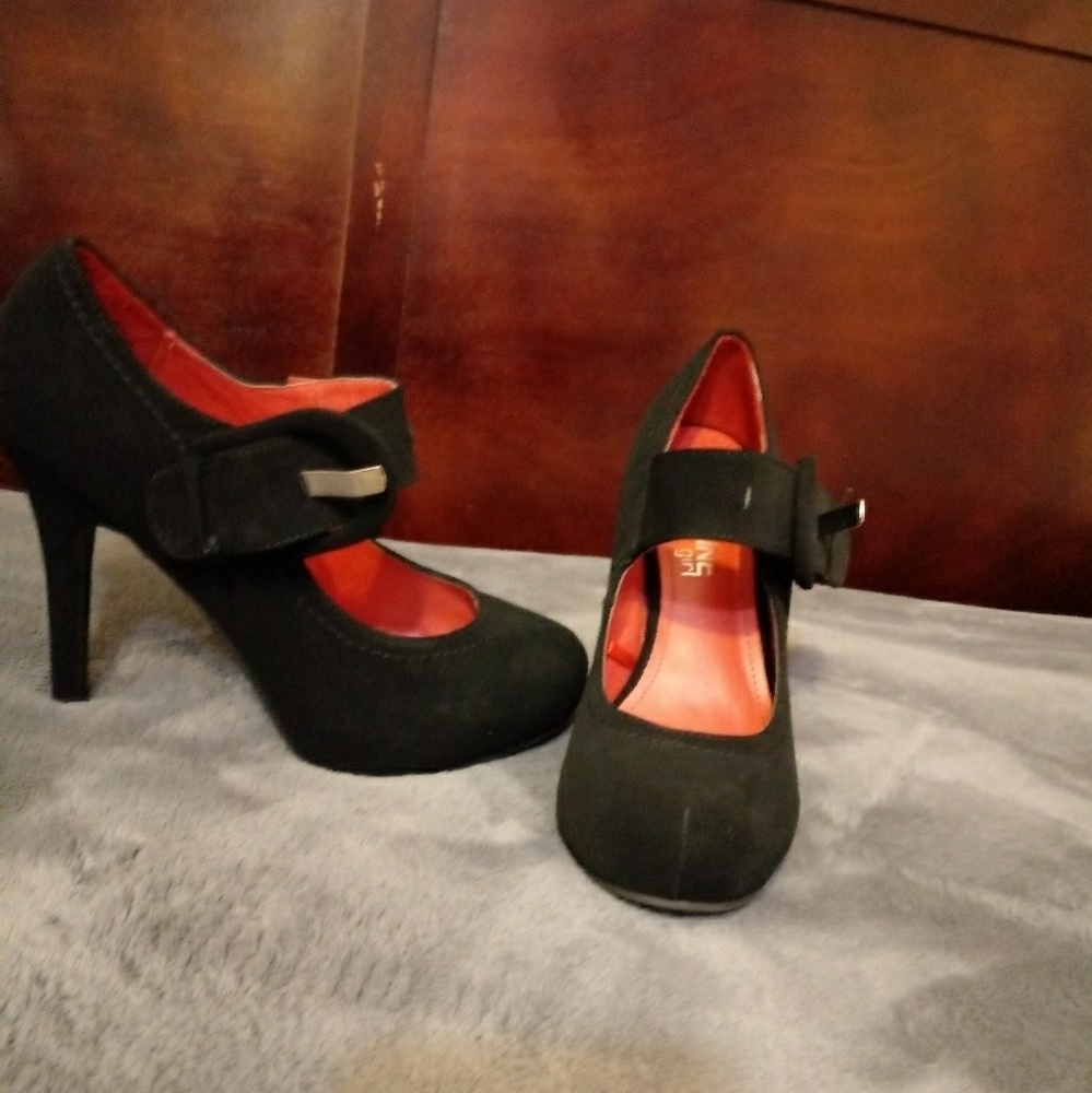 Black Felt Heels